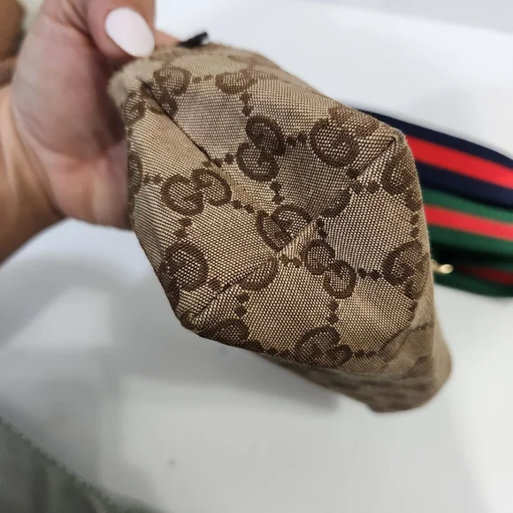 Gucci Authentic  pochette GG canvas bag pouch #103399 - Picture 12 of 16